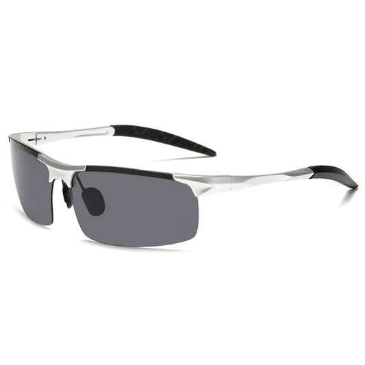 Automatic color-changing polarized sunglasses