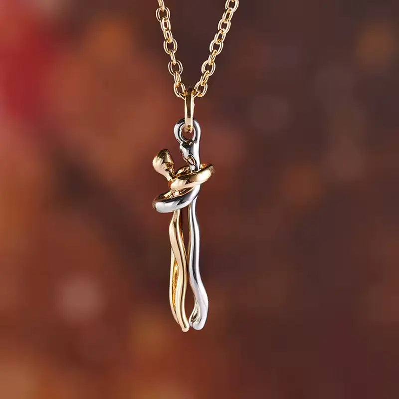 Hug Pendant Necklace – Stylish Couple Jewelry