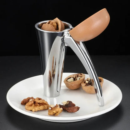 Heavy-Duty Walnutcracker
